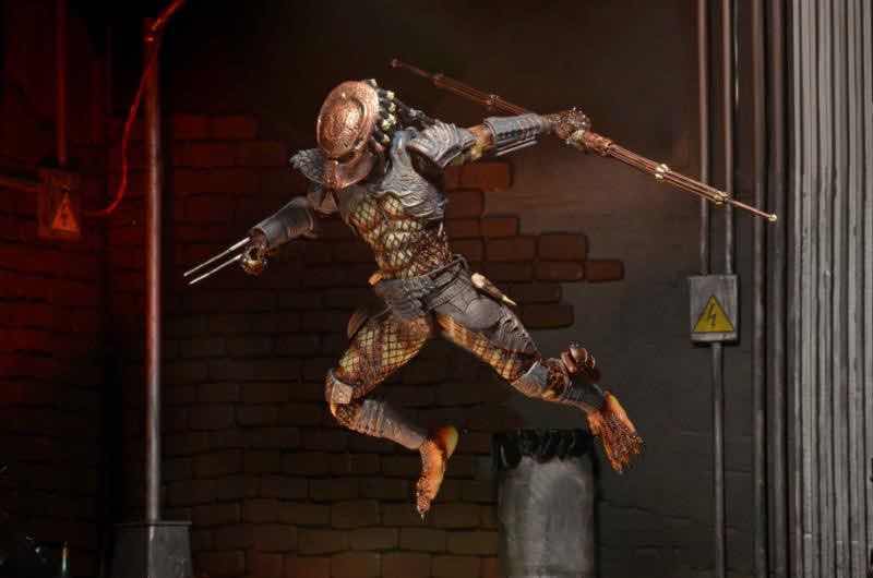 Figura Predator City Hunter Neca 18cm - Imagen 4